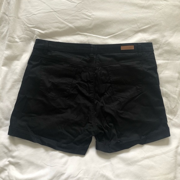 Plus size Black Shorts - Picture 3 of 3